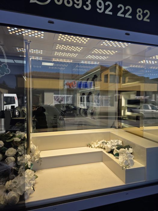 Оборудване за златарски и бижутрски магазин