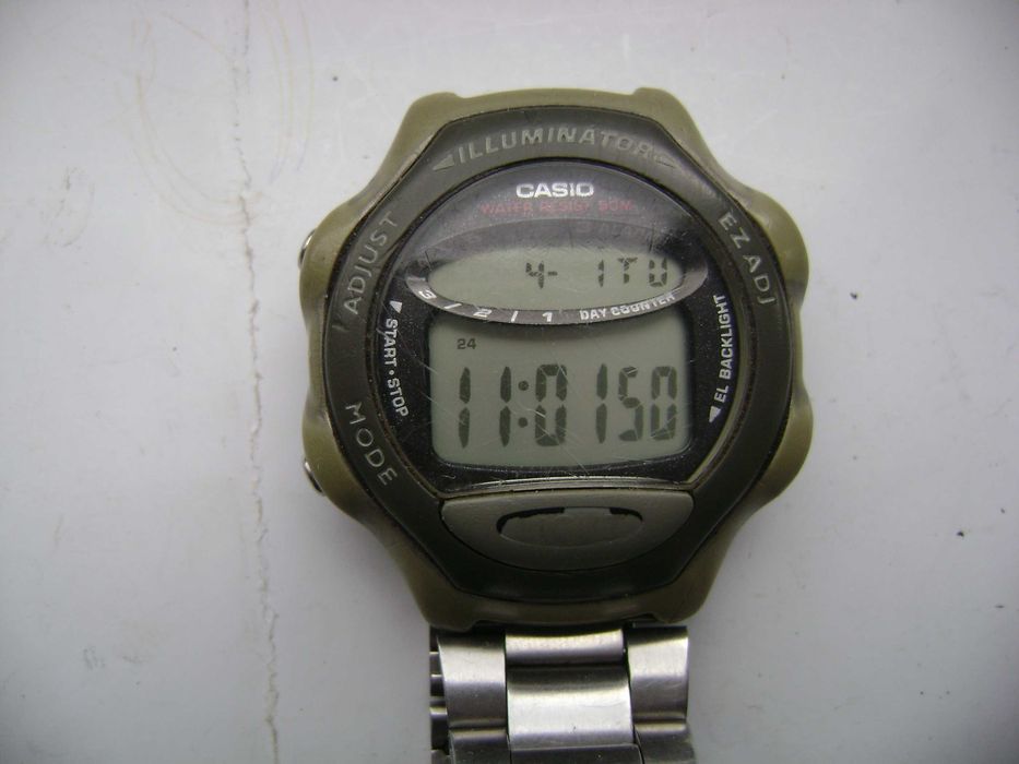 Продавам 4 кварцови часовника Thomas Sabo,Casio,Sport