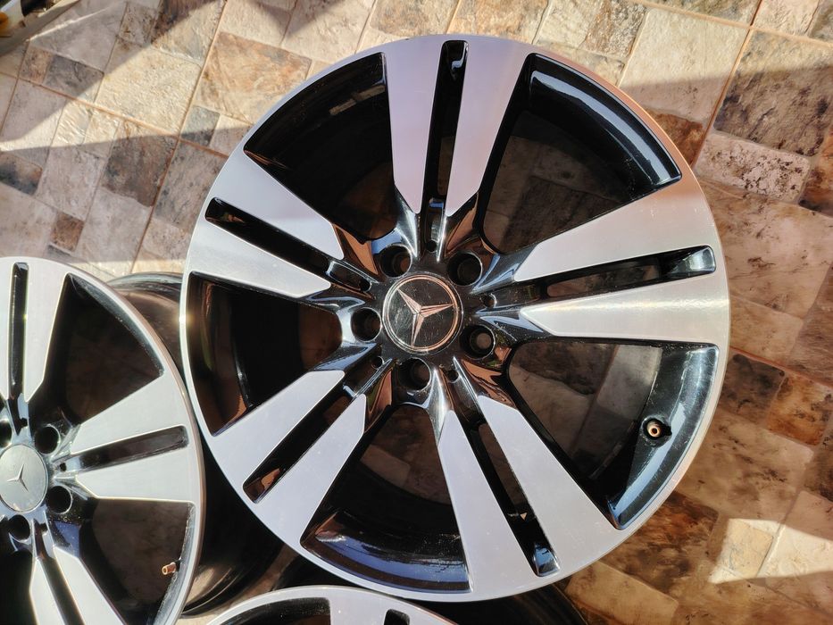 Jante originale Mercedes 5x112 R18 gaura centrala 66,6