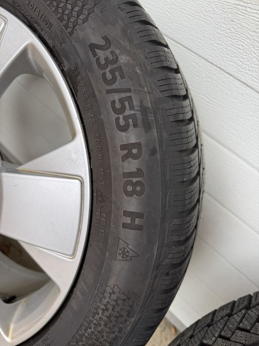 Jante volvo r 18 XC 40 , XC 60 cu cauciucuri de iarna