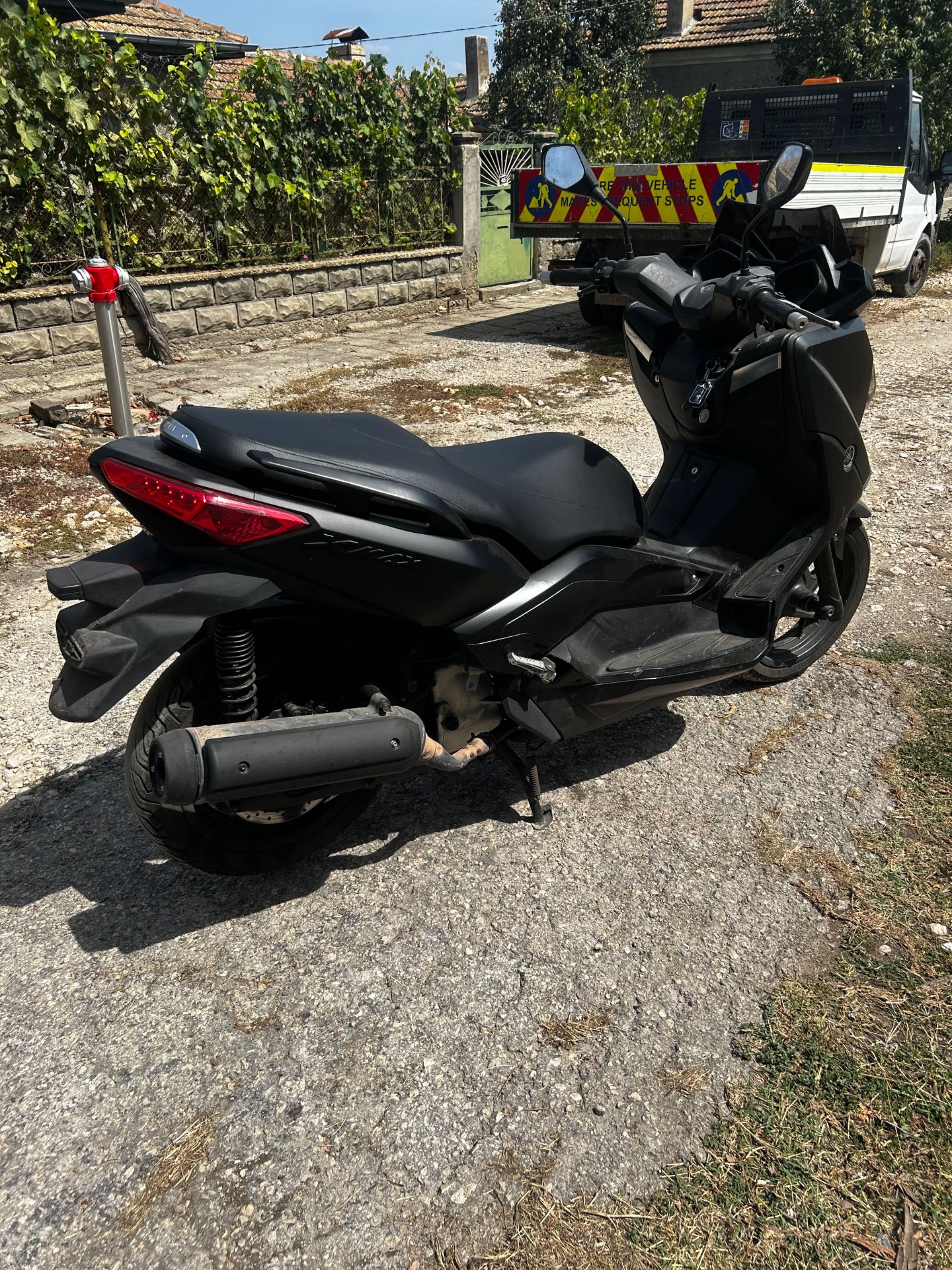 Yamaha x-max 125cc 2016