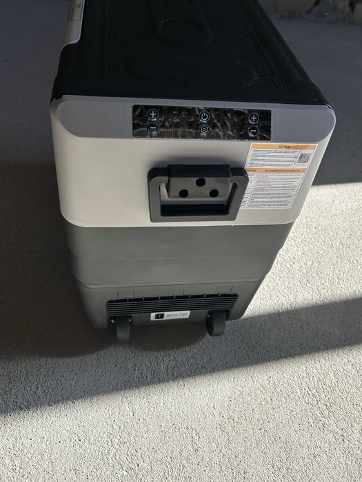 Компресорен хладилник 12v Vevor 55