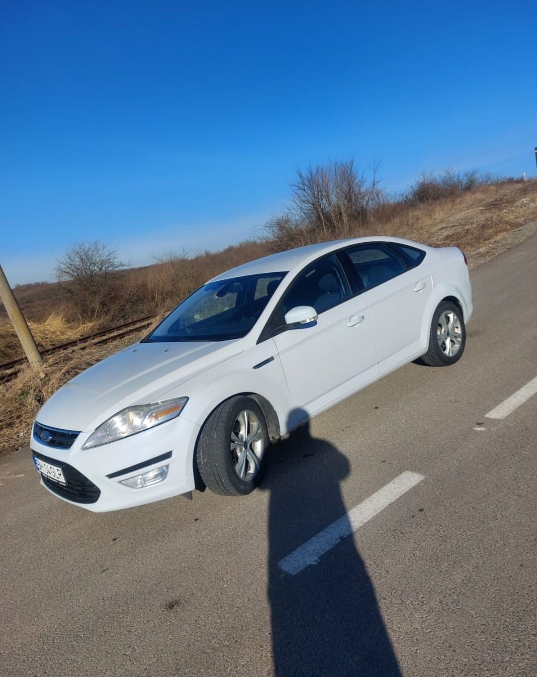 Vând Ford Mondeo 2014