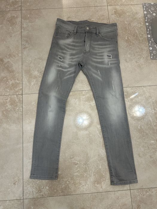 сиви дънки dsquared.