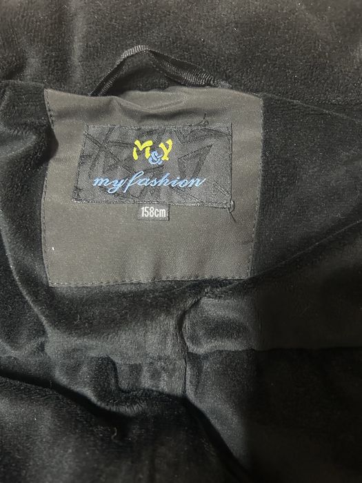 Продам детскую зимнюю куртку