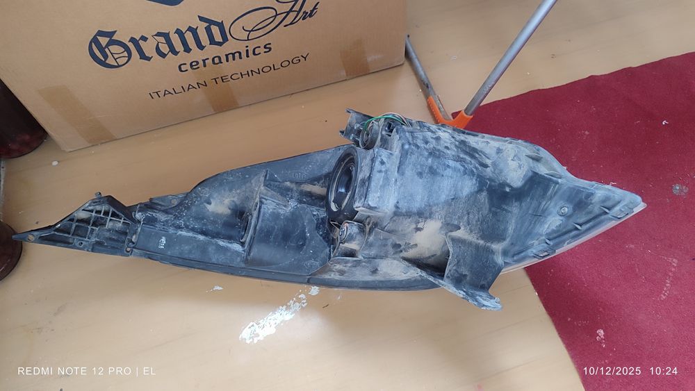 Спарк  Унг тараф фара сал ҳиралашган  GM зўр холатда