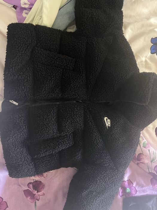 Зимно яке Nike.