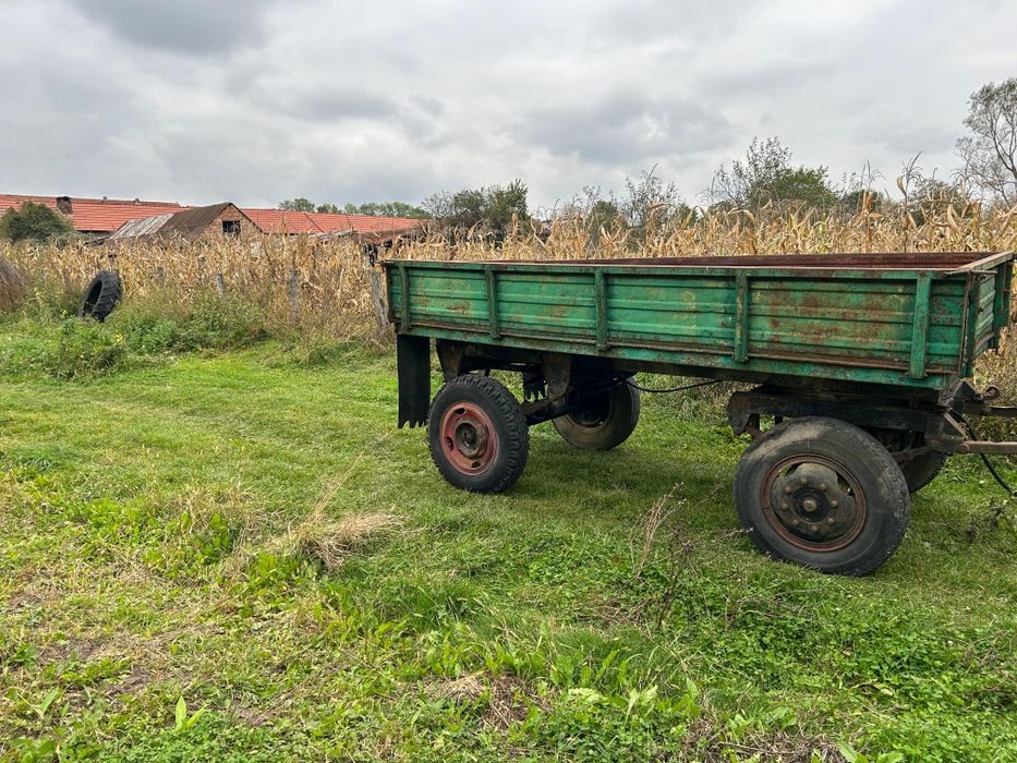 Vând remorcă auto 5T