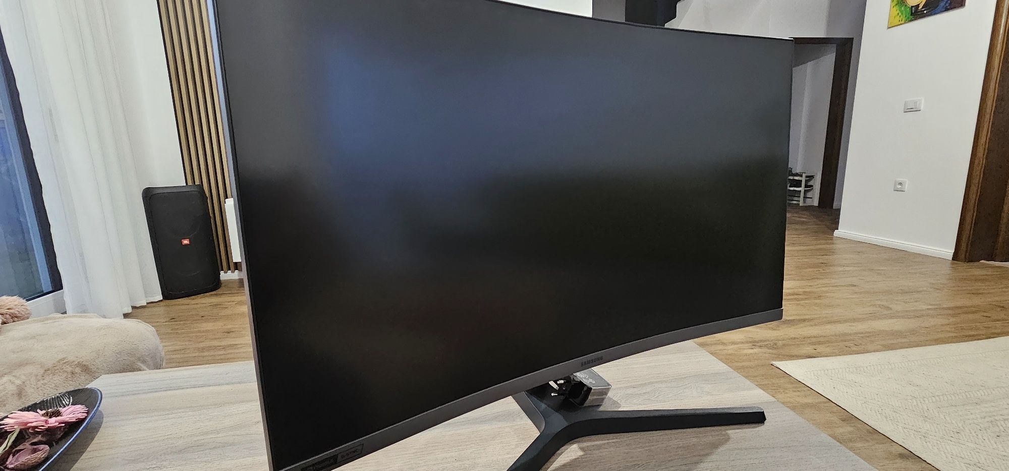 Monitor Curbat Samsung Odyssey 27' 240hz G-Sync