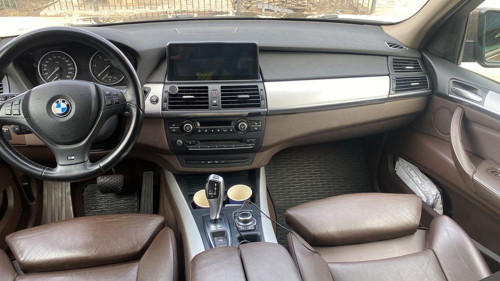 BMW X5 e70 2012 3.0