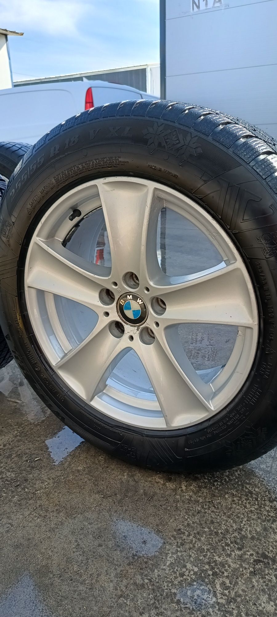 Roti BMW x5 R18 cu cauciucuri de iarna noi,225/55/18, nu sunt strâmbe