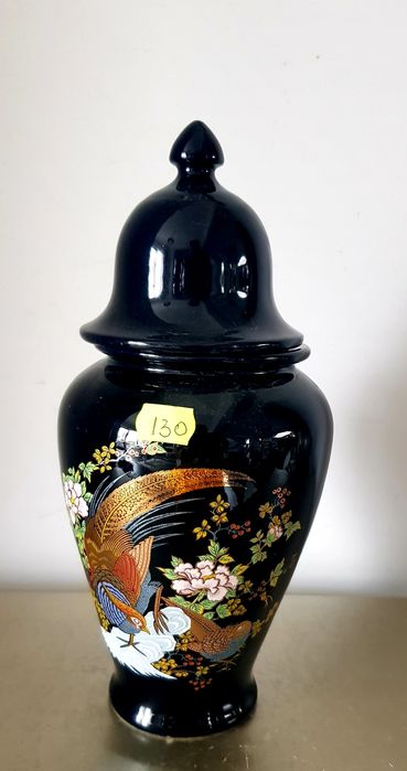 Carafa/Vază  veche din ceramică , porțelan și sticlă