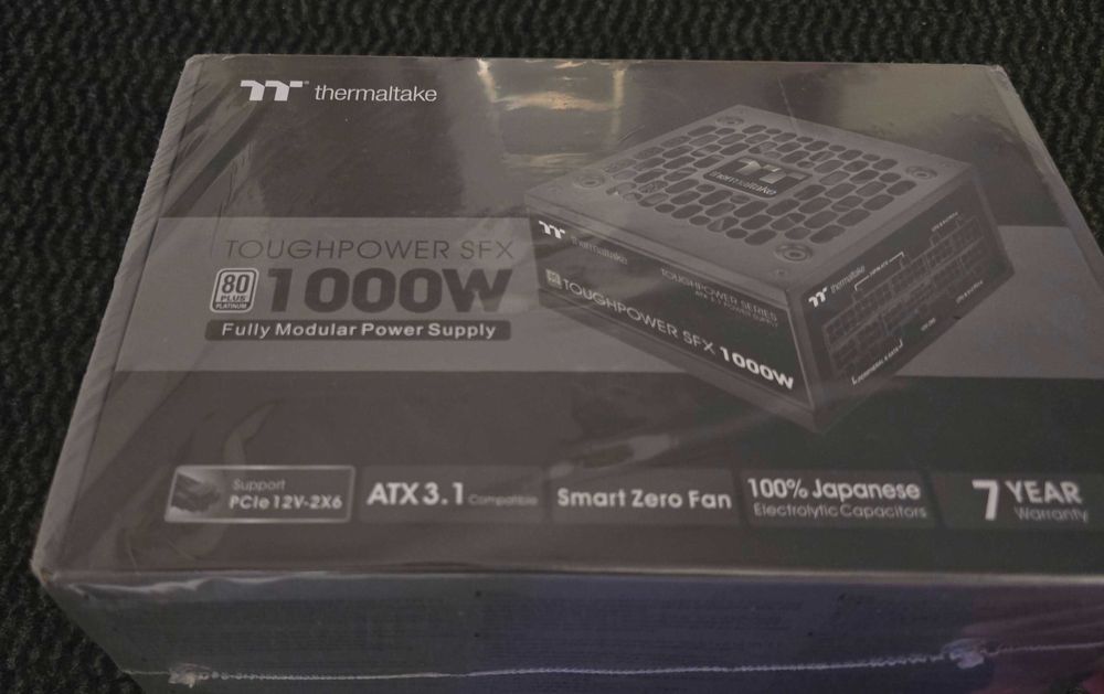 Sigilat -Sursa 80+ Platinum SFX 1000w Thermaltake Toughpower