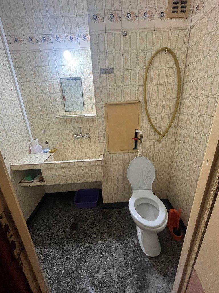 Дава се под наем Двустаен апартамент в Бургас, Славейков - 65 кв.м за 225 € - Снимка #10