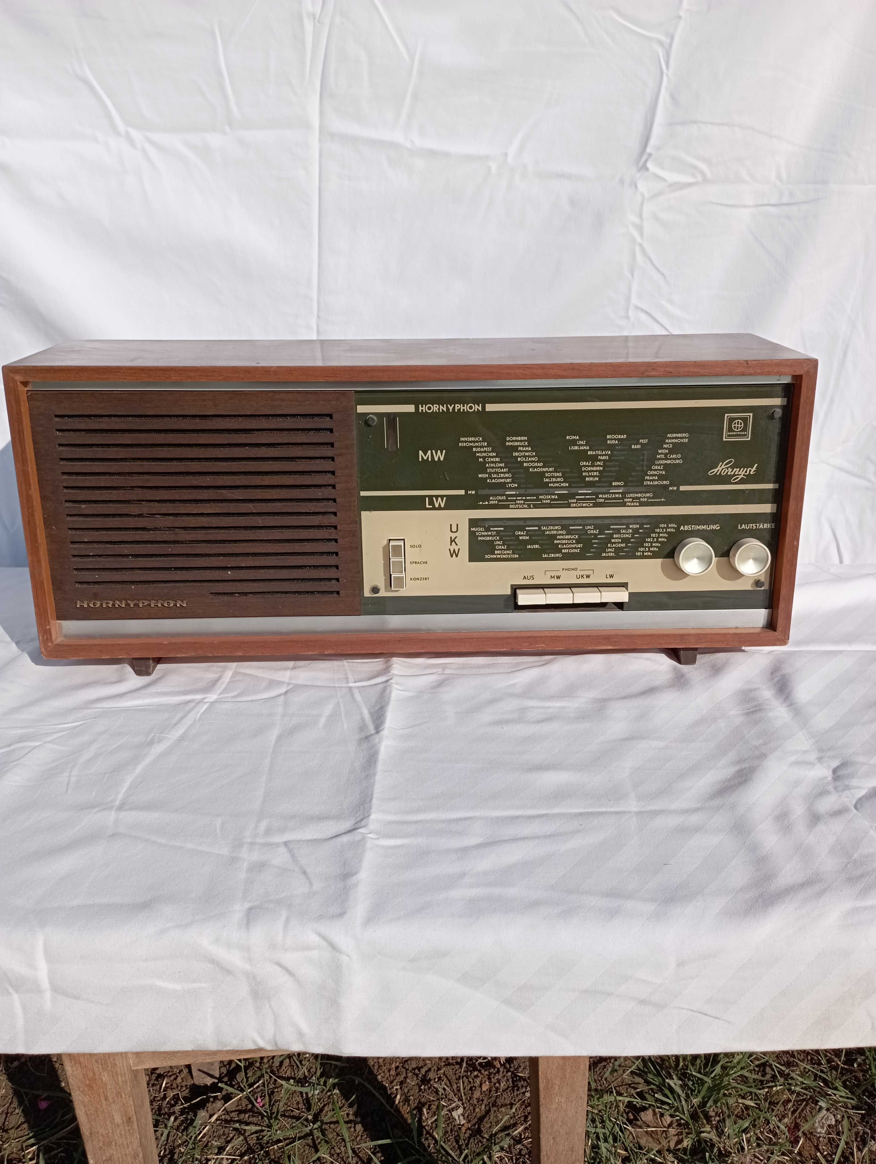 Radio Horyphon W445A Hornyst