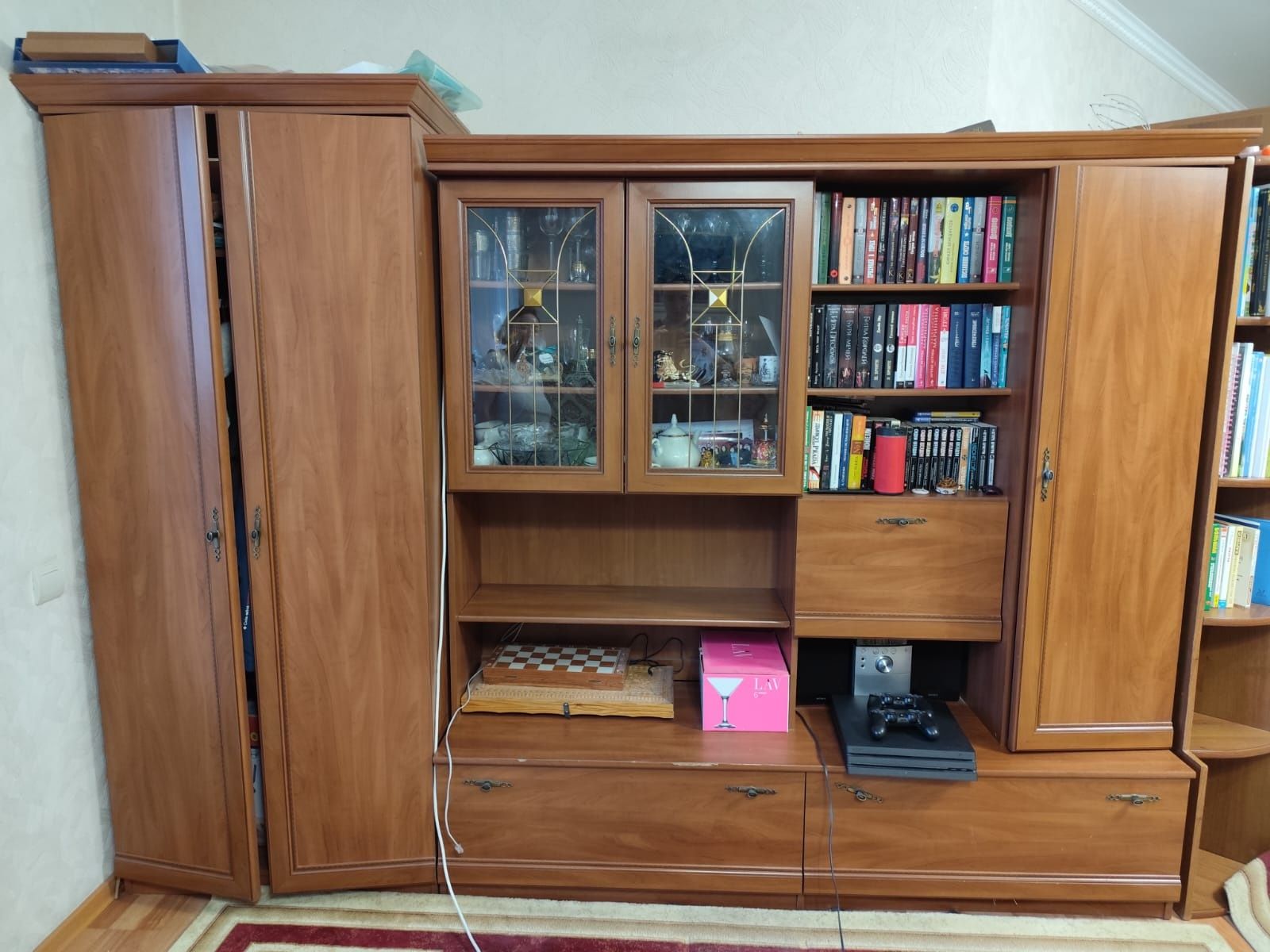 Стенка в хорошем состоянии