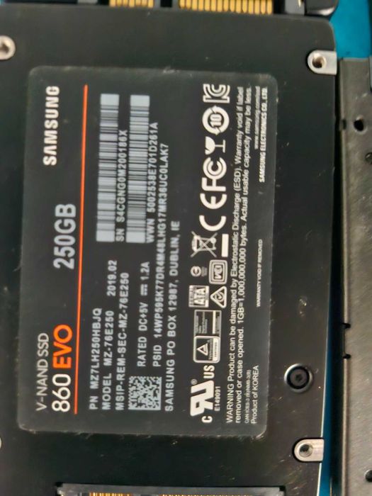 SSD дискове SATA 128GB и 256GB