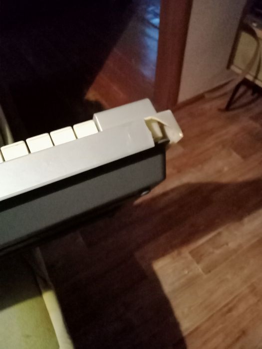 Синтезатор. Б/у.