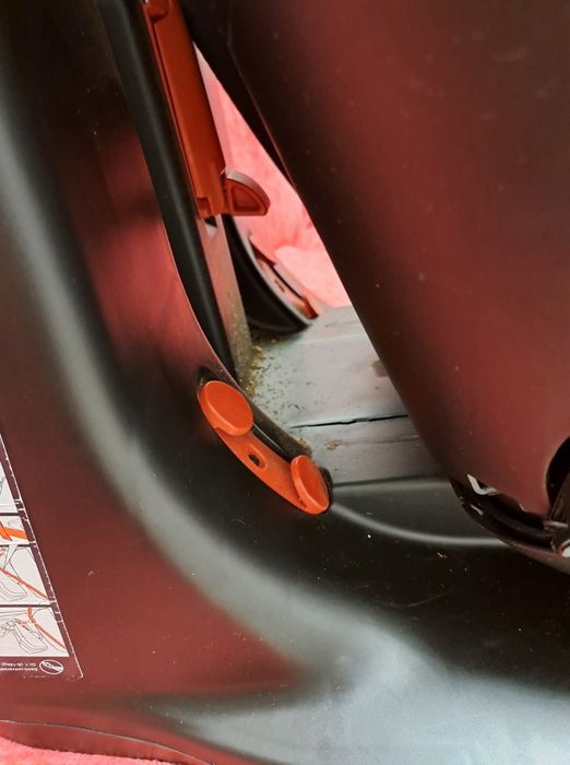 Scaun copii cu isofix