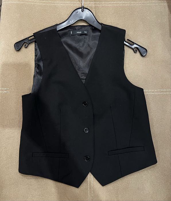 Класическо черно елече Mango