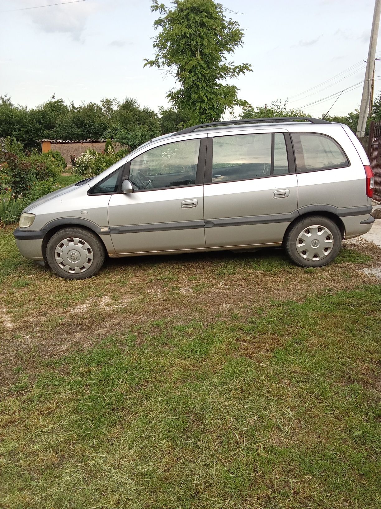 Vind Opel Zafira 7 locuri