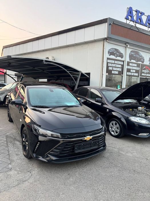 Monza-1,5 atmosferniy,rangi qora