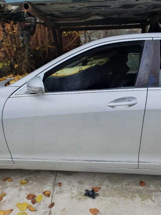 Usa stanga fata Mercedes S-Class S320 an 2008+