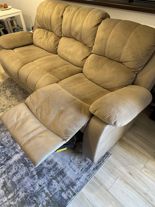 Canapea Mobexpert cu recliner