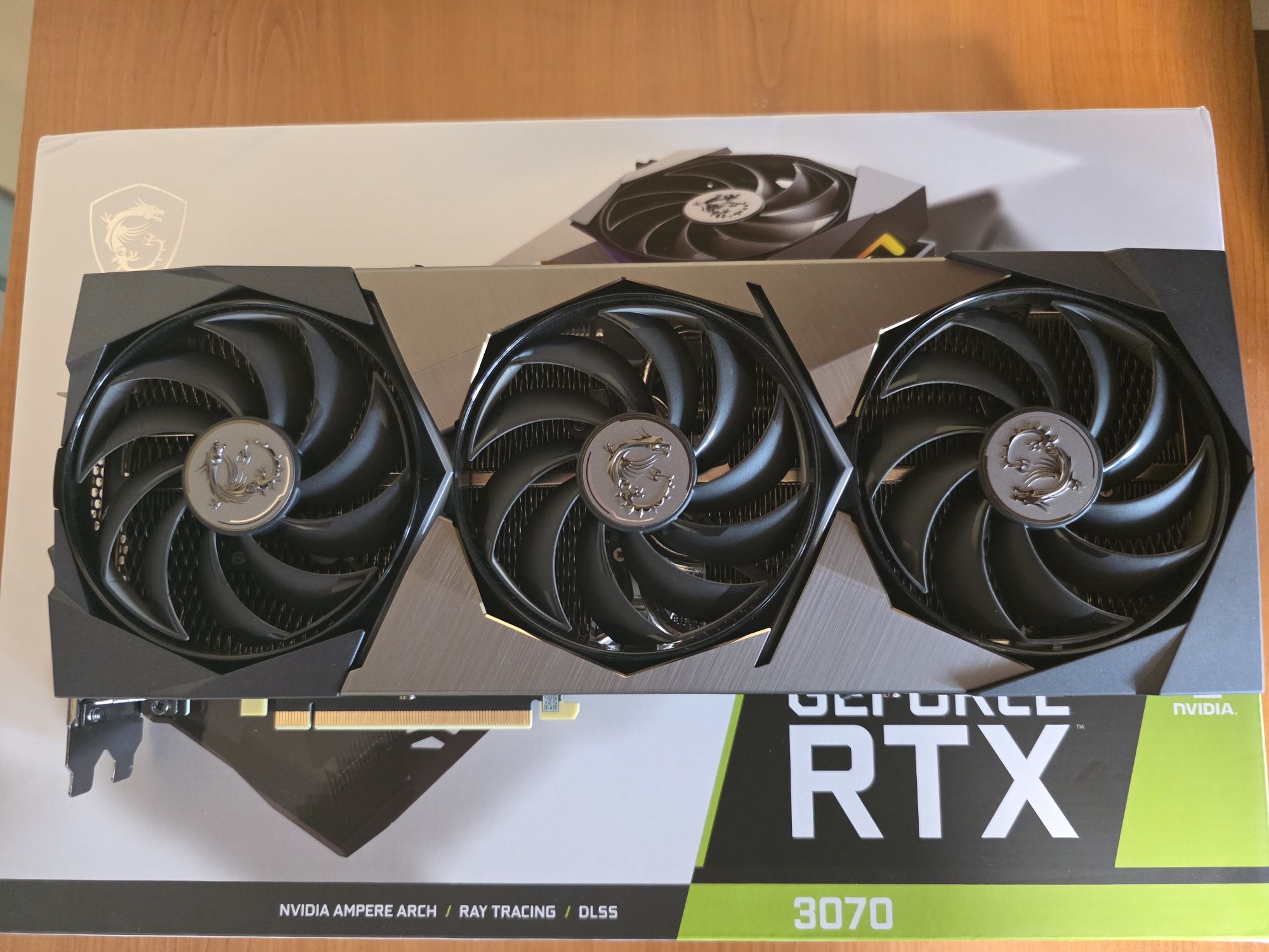 Видео карта MSI RTX 3070 Suprim X