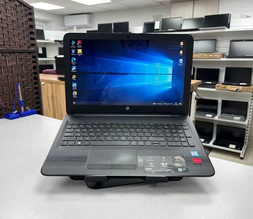 Мощный Шустрый HP 15 Core i3*ОЗУ 8*SSD 256*2,00GHz