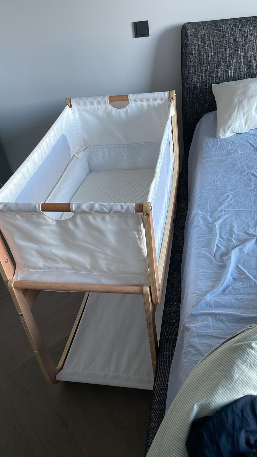 Прикроватная кровать SnuzPod4