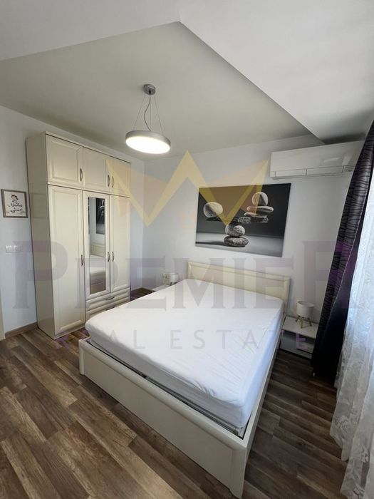 Дава се под наем Тристаен апартамент в Варна, Общината - 100 кв.м за 867 € - Снимка #9