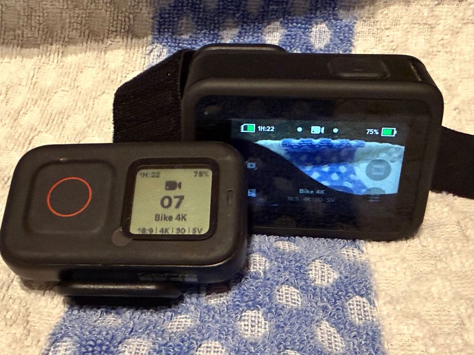 Gopro 13, 3 baterii, telecomandă, card 128GB