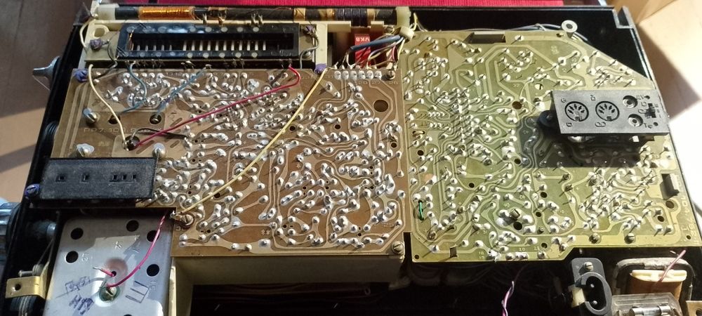 Руски радиокасетофон