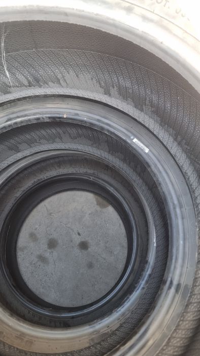 Балон 215,55,R17  комплек янги