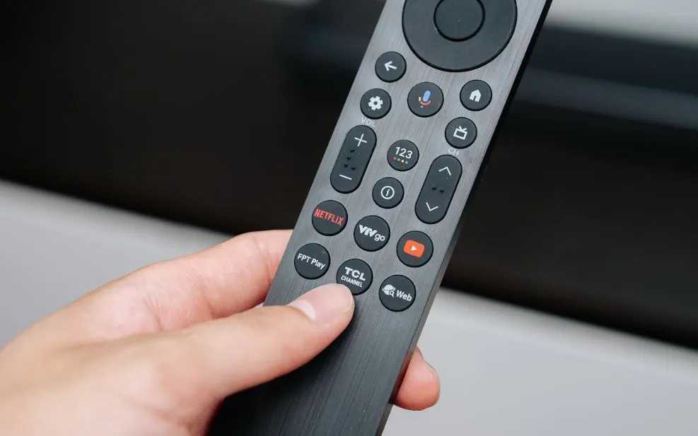 Телевизор TCL 55 4K UHD. Доставка и прошивка бесплатно по городу.