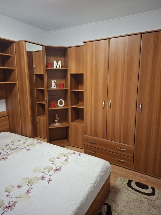 Vând apartament  cu 2 camere.