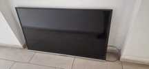 Smart TV Toshiba 50" с повреда