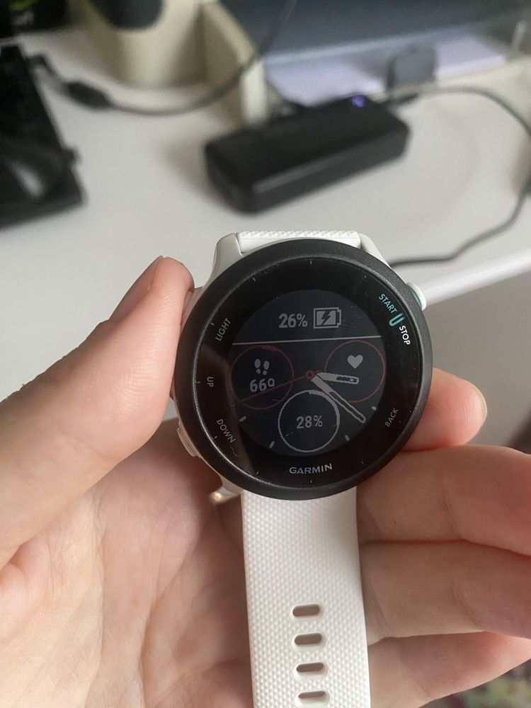 Продам часы Garmin Forerunner 55