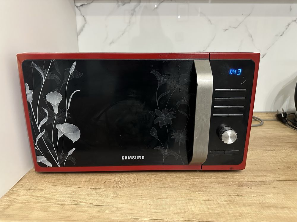 Микроволновая печь
