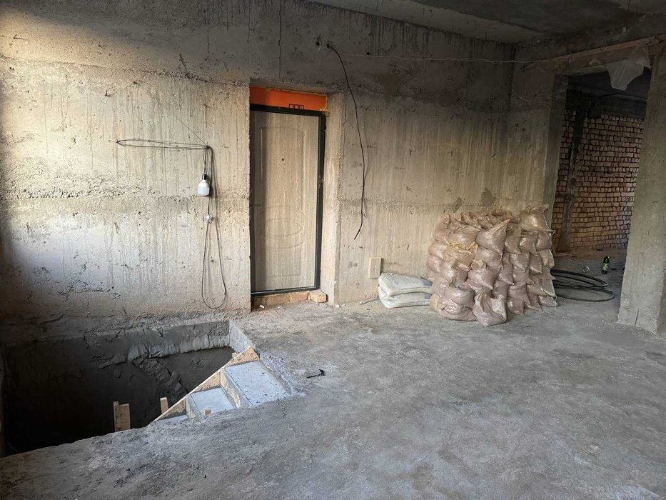 ЖК «Mashxadi Residence»
4/1/8 дуплекс
Площадь: 81 м² + 40 м² (кирпич)