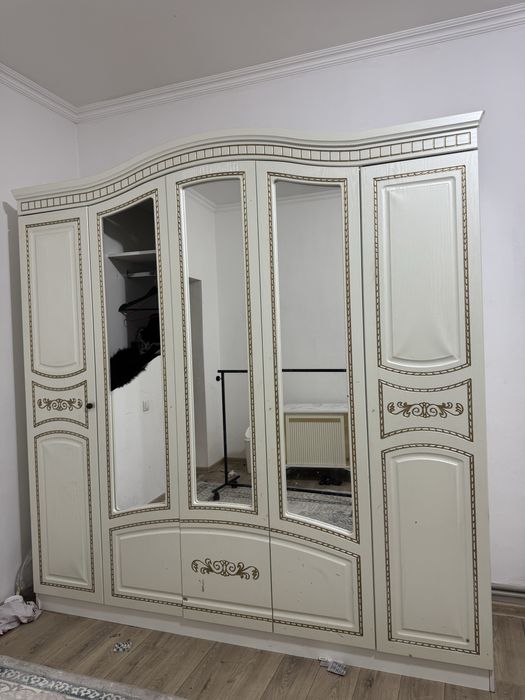 Гарнитур кровать