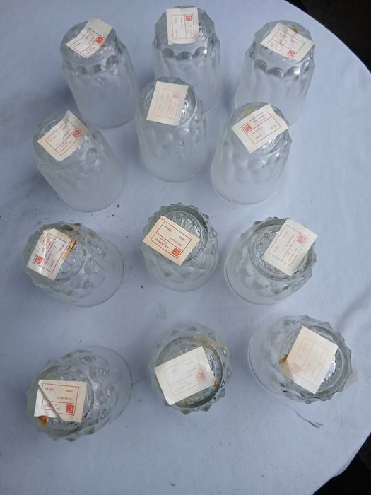 Чаши стъклени 18 броя нови за алкохол