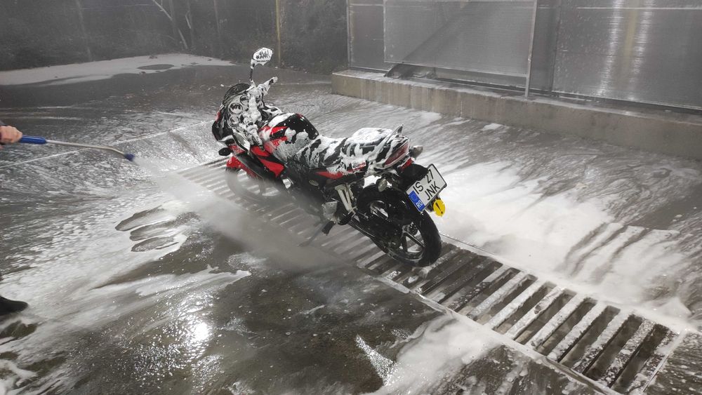 Vând Honda CBR 125R