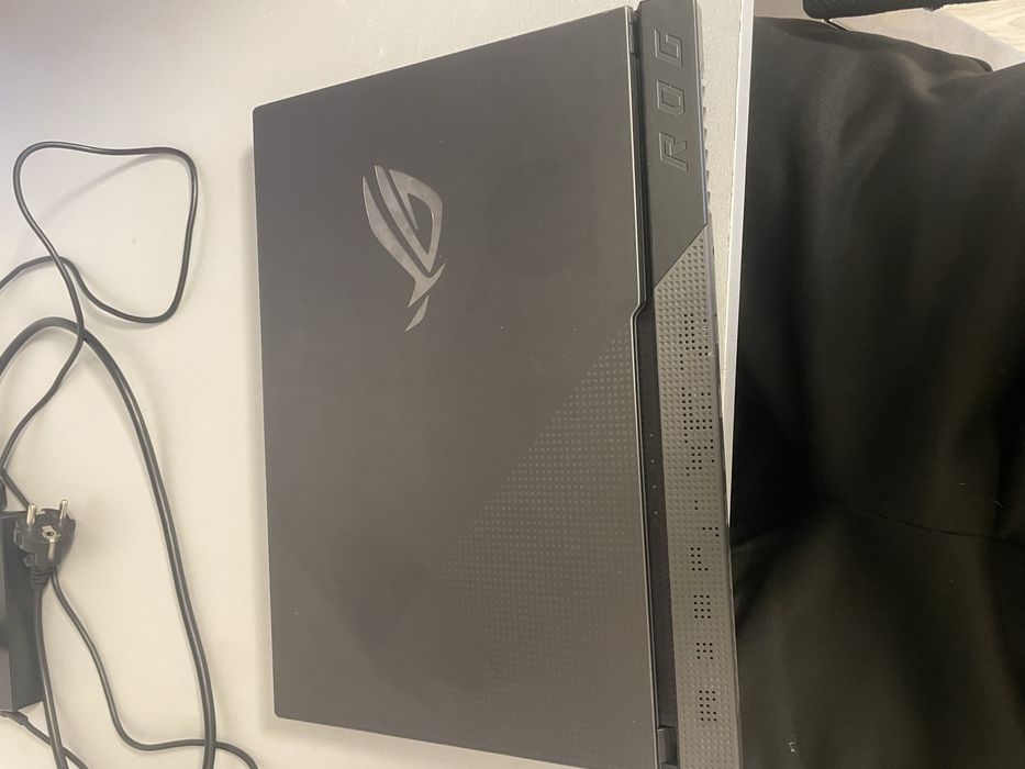 ноутбук ROG STRIX G15