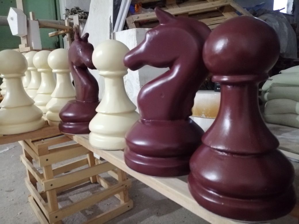 Катта шахмат фигуралари
