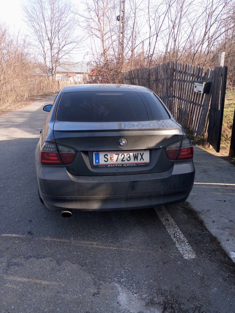 Vând  BMW seria 3 mai multe detalii la tel