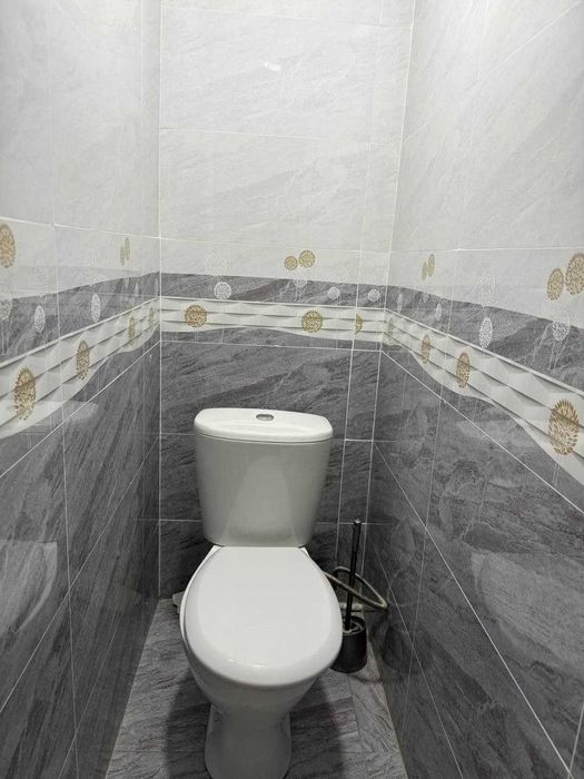 Shotarustavelli hududida kvartira zudlik bilan sotiladi!