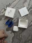 Airpods 4 с шумоподавлением