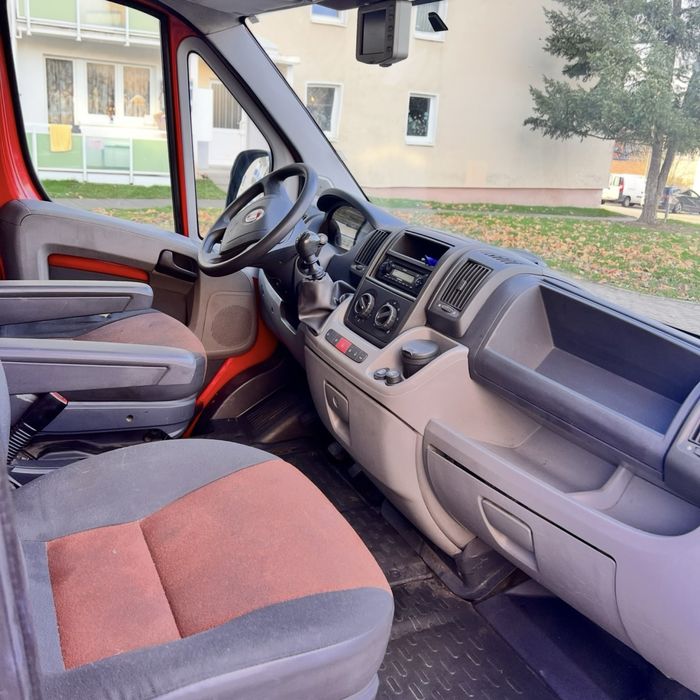 Fiat ducato Vand/schimb cu ceva mai mic cu locuri